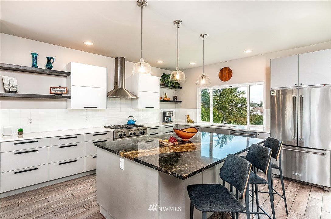 4127 Southwest Rose Street Seattle, WA 98136 - Photo 14 of 38 Gallery Image 14