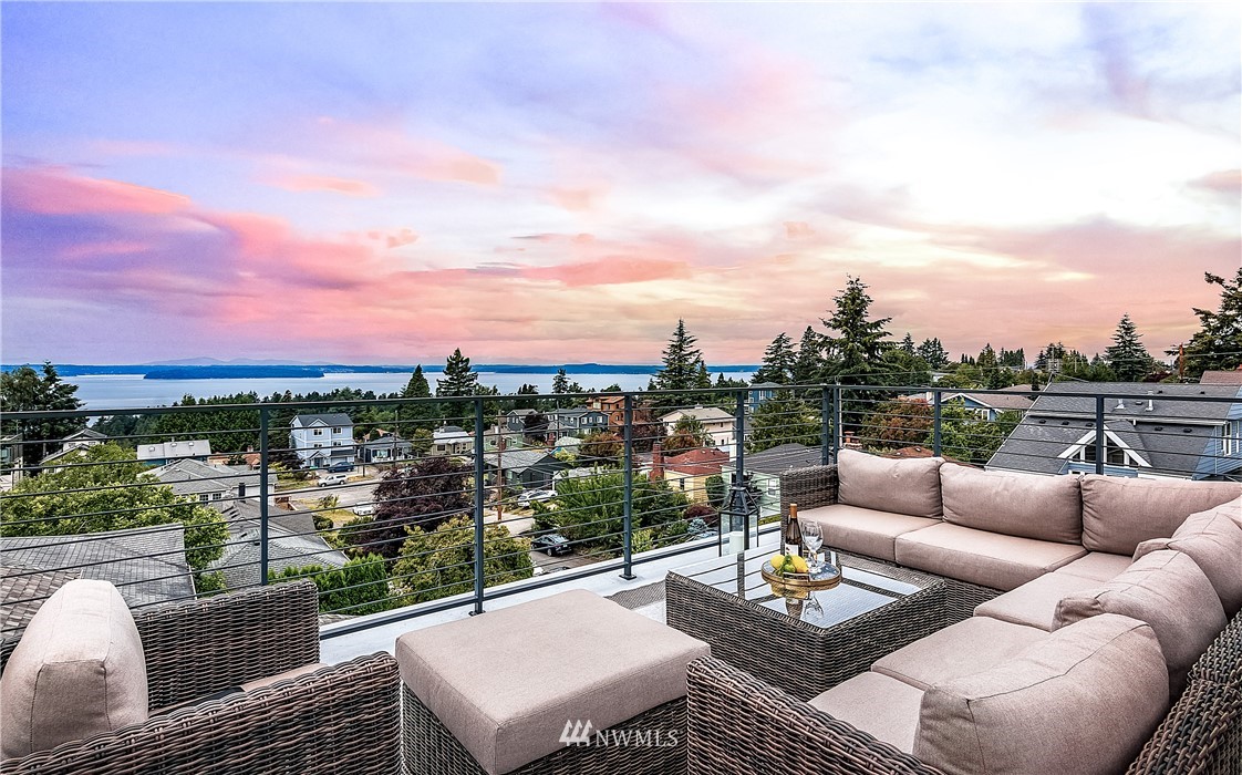 4127 Southwest Rose Street Seattle, WA 98136 - Photo 8 of 38 Gallery Image 8