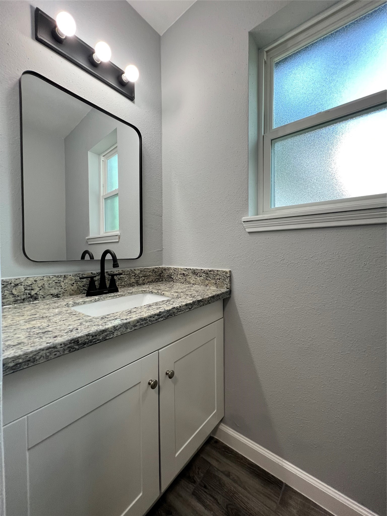 17327 Edsall Drive Spring, TX 77388 - Photo 38 of 43