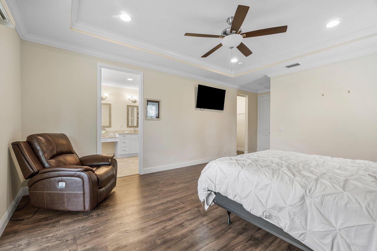 15820 Binks Pointe Terrace Wellington, FL 33414 - Photo 15 of 31 018-15820BinksPointeTerrace-Wellington-F