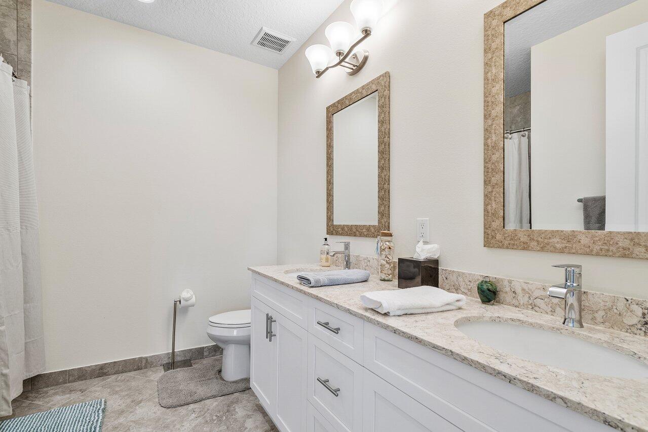 15820 Binks Pointe Terrace Wellington, FL 33414 - Photo 19 of 31 023-15820BinksPointeTerrace-Wellington-F