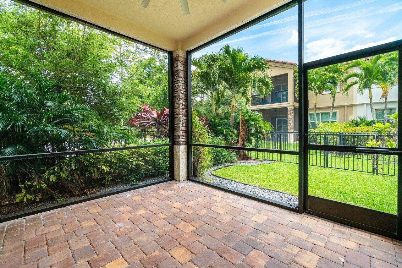 15820 Binks Pointe Terrace Wellington, FL 33414 - Photo 24 of 31 031-15820BinksPointeTerrace-Wellington-F