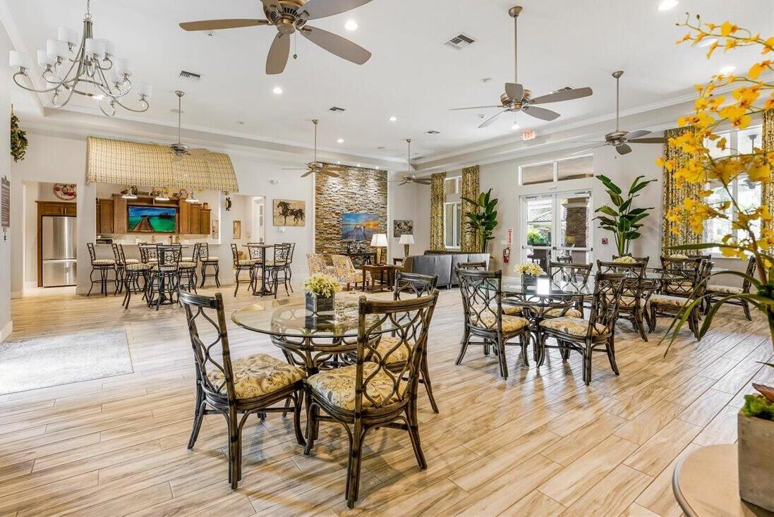 15820 Binks Pointe Terrace Wellington, FL 33414 - Photo 30 of 31 Cafe