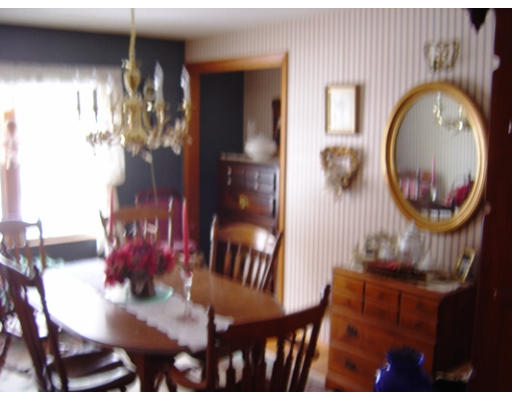 5 Sumner Street Webster, MA 01570 - Photo 6 of 8