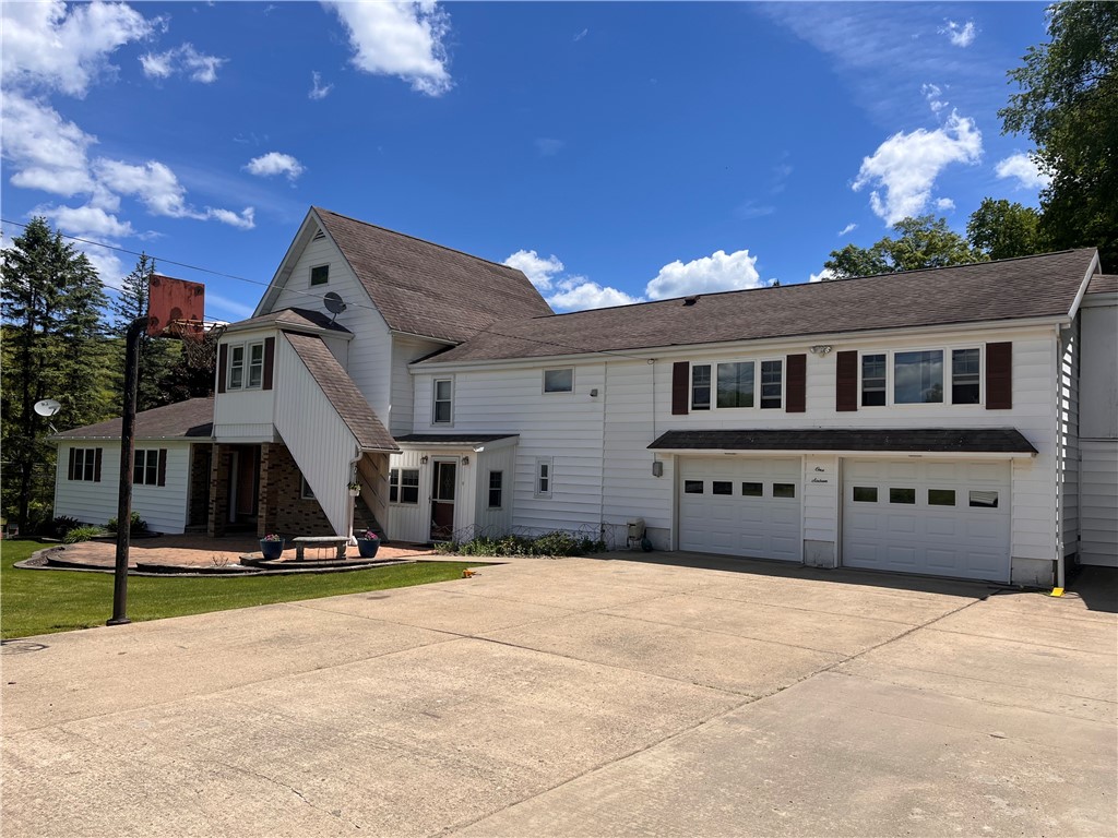 116 Derrick Road Bradford, PA 16701 - Photo 1 of 43