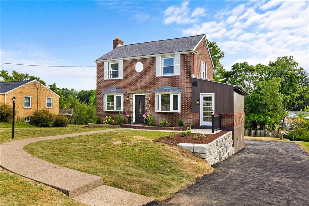 610 Perrymont Road Pittsburgh, PA 15237 - Photo 2 of 18 Gallery Image 2