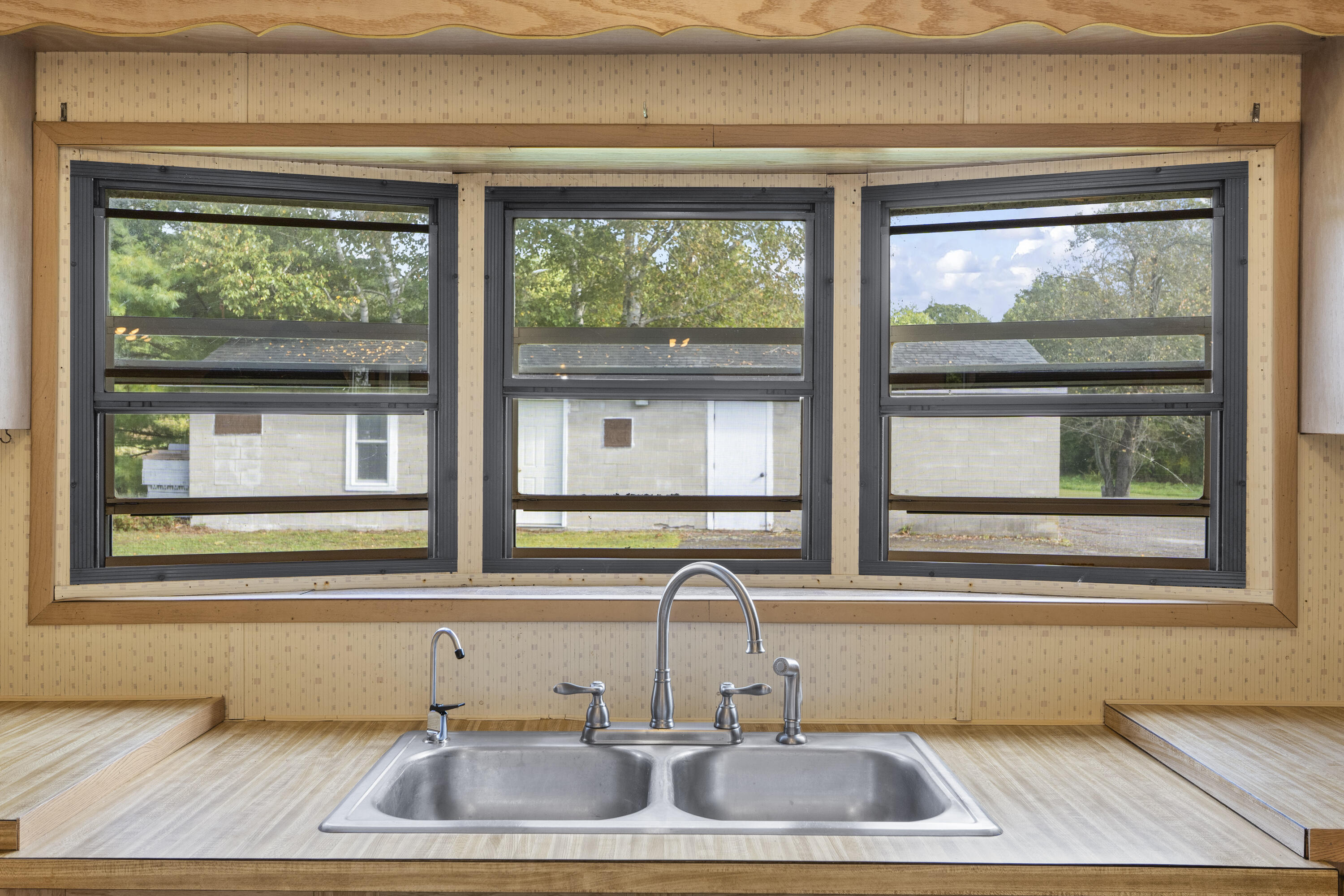 398 Washington Road Waldoboro, ME 04572 - Photo 22 of 49