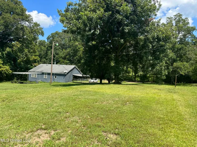 $105,000 | 12 Foster Mound Road, Natchez, MS 39120