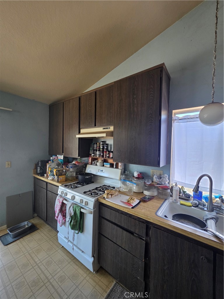 3262 Racine Drive Riverside, CA 92503 - Photo 20 of 79