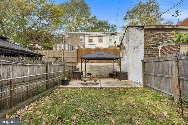 $2,600 | 345 West Mt Pleasant Avenue, Philadelphia, PA 19119