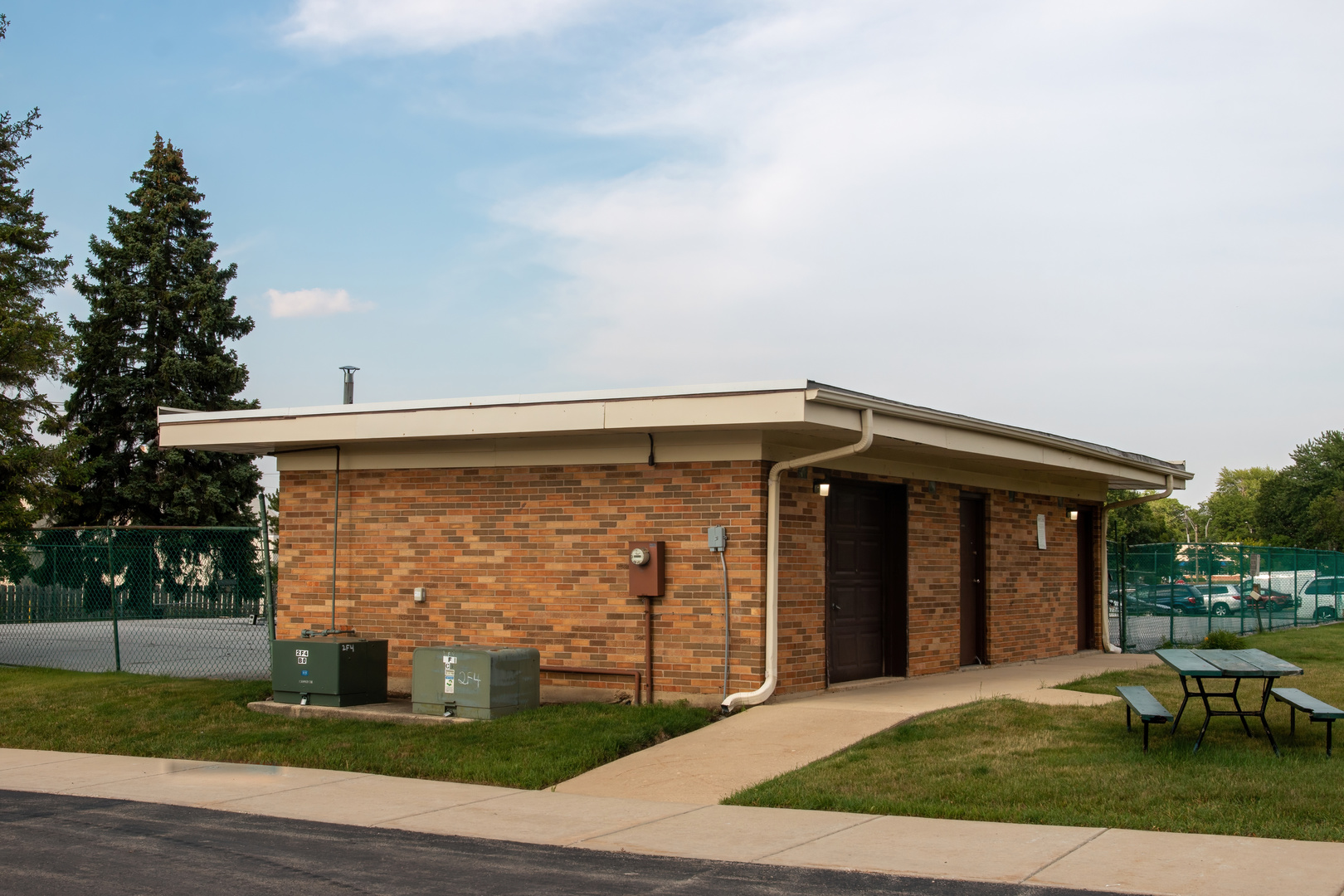1313 A South Rebecca Road, Unit 218 Lombard, IL 60148 - Photo 17 of 19 a front view of house with yard