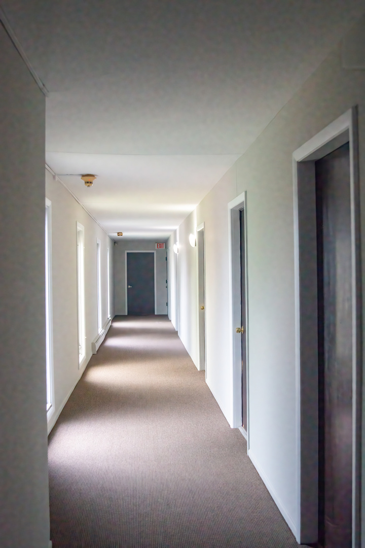 1313 A South Rebecca Road, Unit 218 Lombard, IL 60148 - Photo 6 of 19 a view of entryway