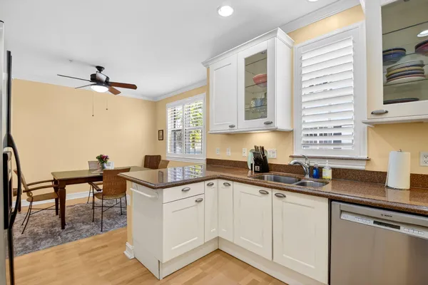 $1,100,000 | 369 West Mallory Circle, Delray Beach, FL 33483