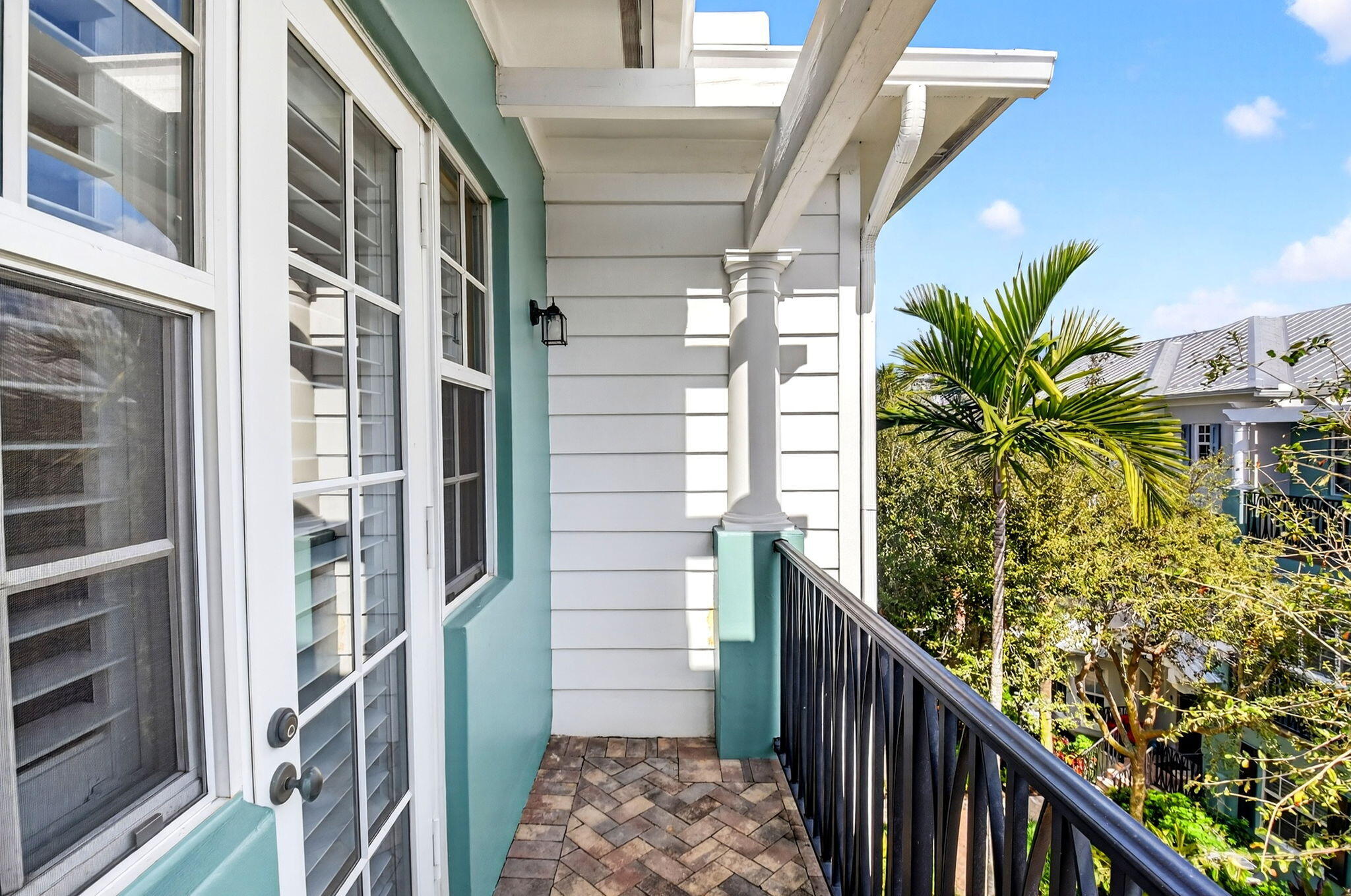 369 West Mallory Circle Delray Beach, FL 33483 - Photo 27 of 32 BALCONY