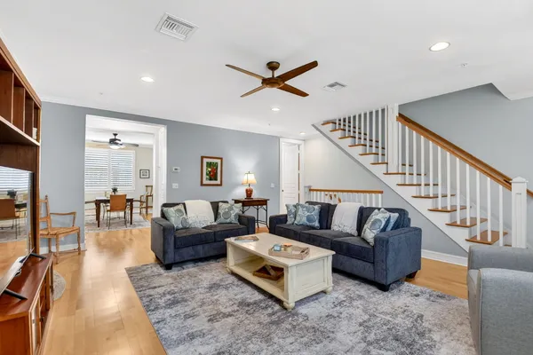 $1,100,000 | 369 West Mallory Circle, Delray Beach, FL 33483