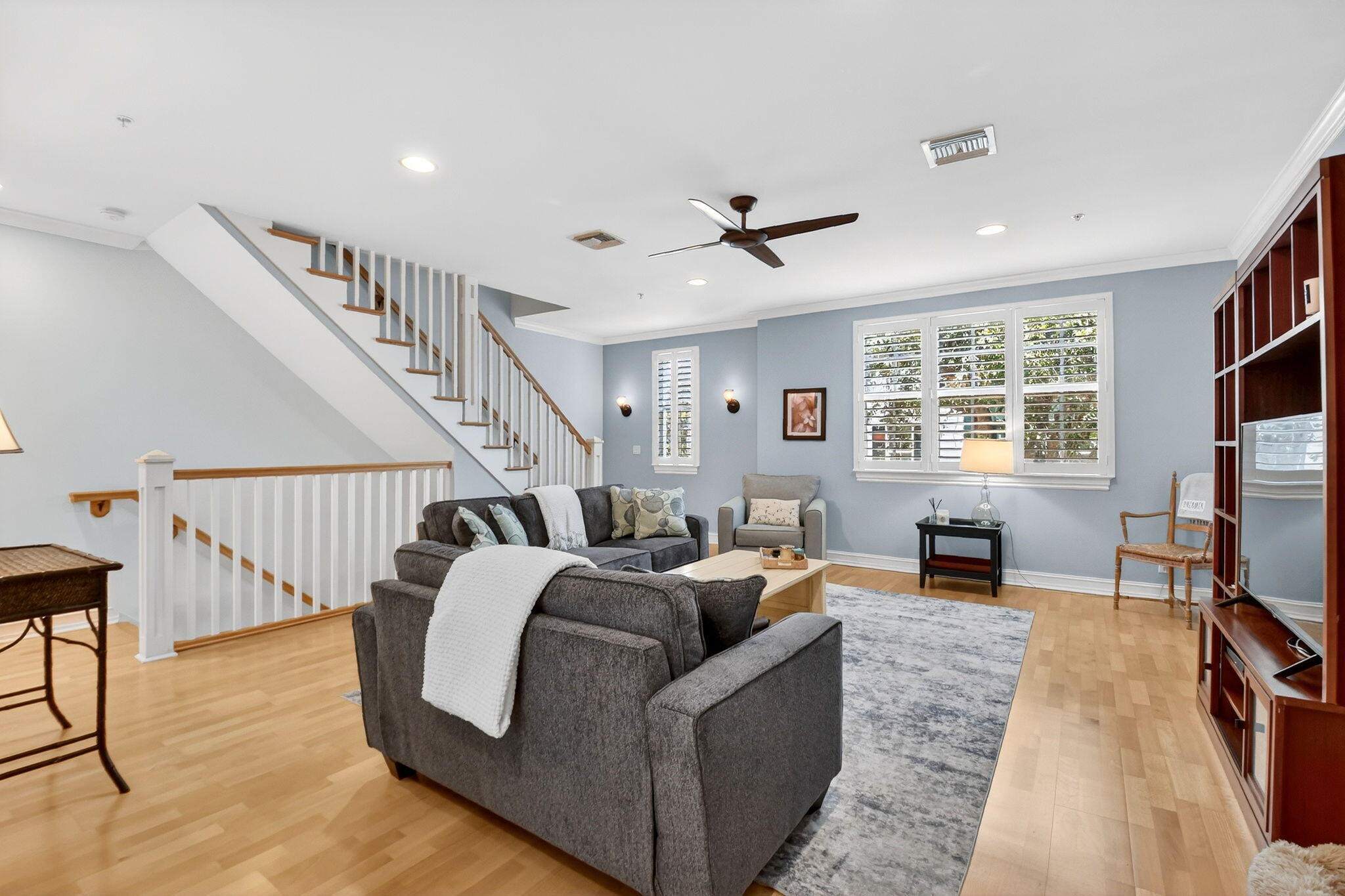 369 West Mallory Circle Delray Beach, FL 33483 - Photo 8 of 32 FAMILY ROOM