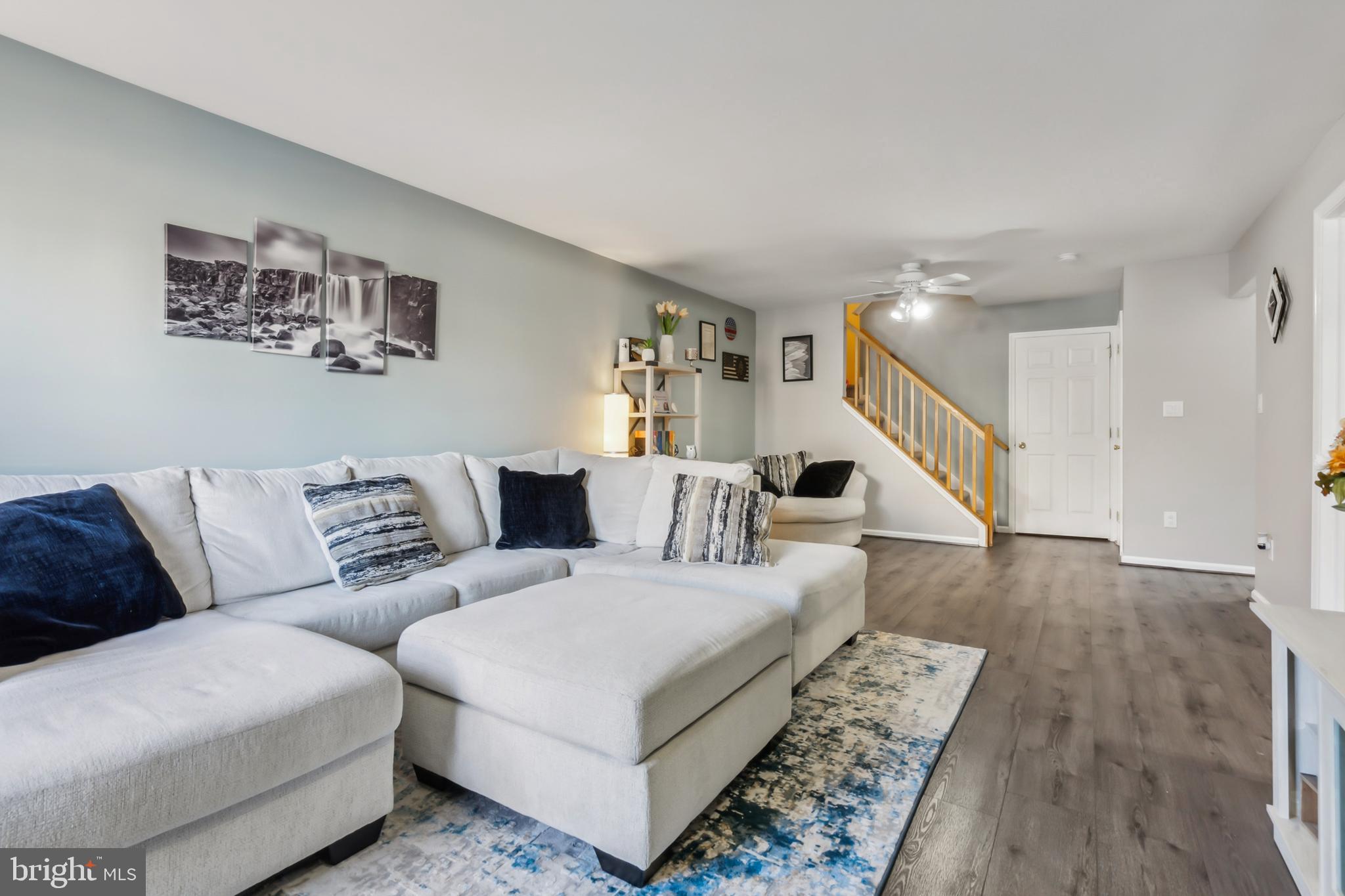1102 Coventry Way Mount Laurel, NJ 08054 - Photo 3 of 24 a living room with furniture and wooden floor
