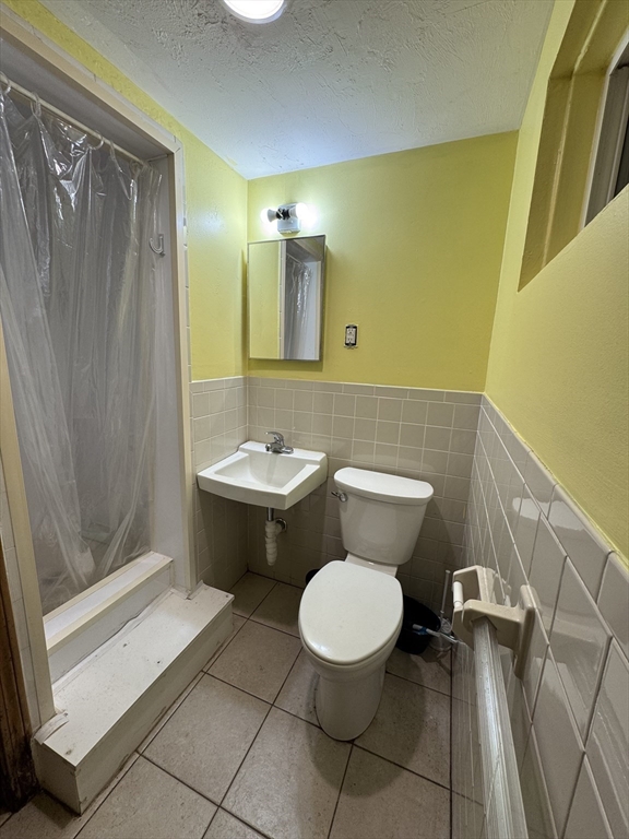 7 Lee Street Walpole, MA 02081 - Photo 18 of 24