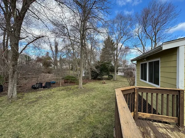 $3,400 | 7 Lee Street, Walpole, MA 02081