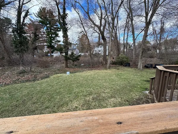 $3,400 | 7 Lee Street, Walpole, MA 02081