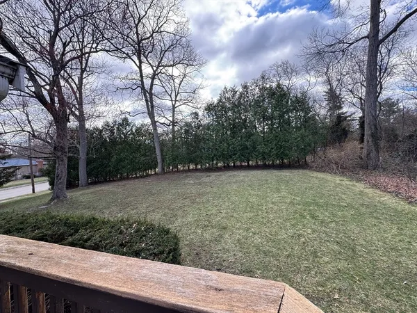 $3,400 | 7 Lee Street, Walpole, MA 02081