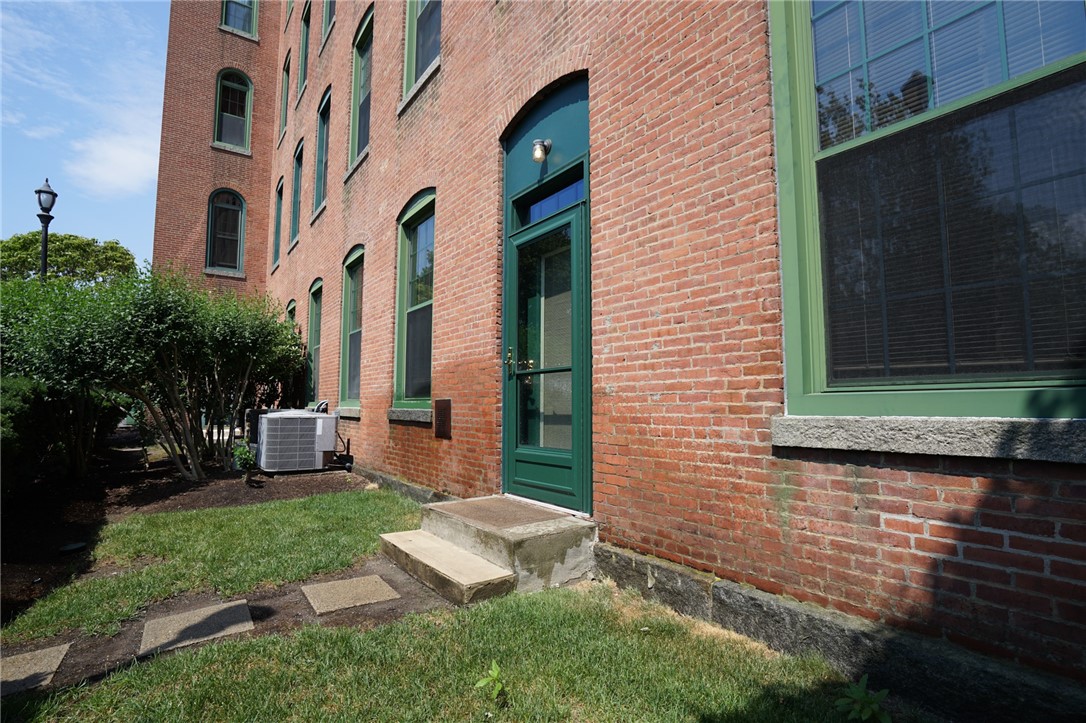 300 Front Street, Unit 114 Pawtucket, RI 02860 - Photo 21 of 22