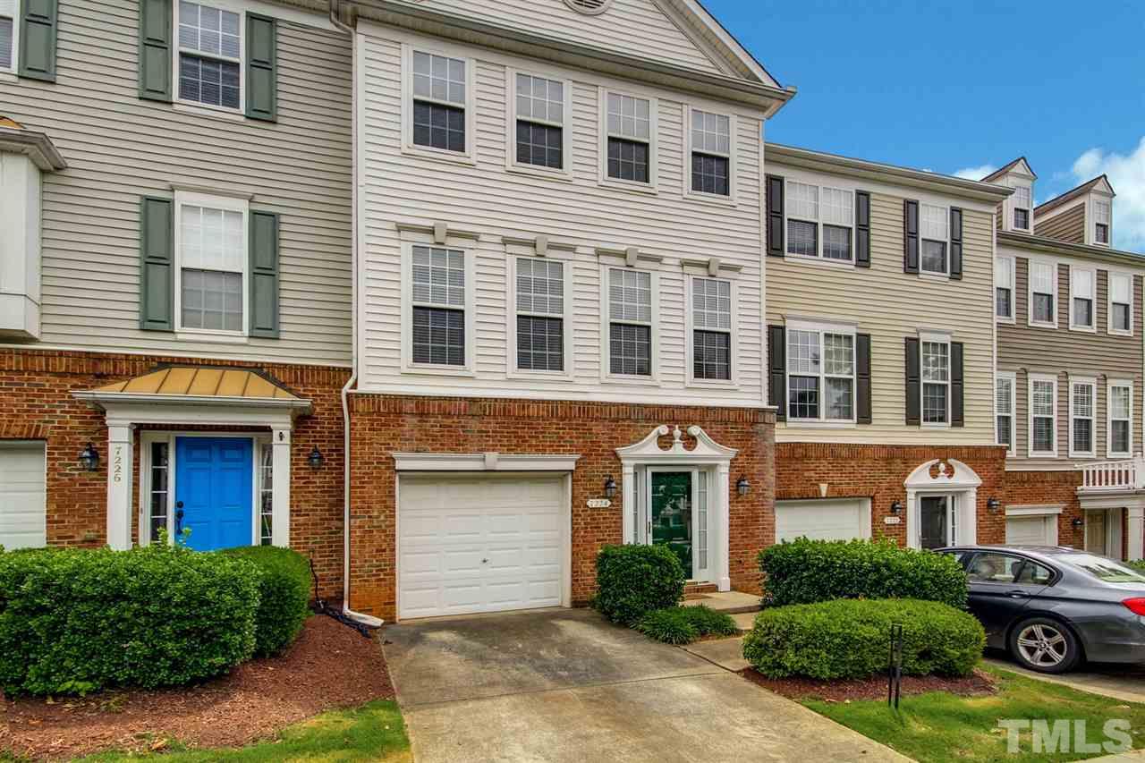 7224 Corvette Court Raleigh, NC 27613 - Photo 3 of 27