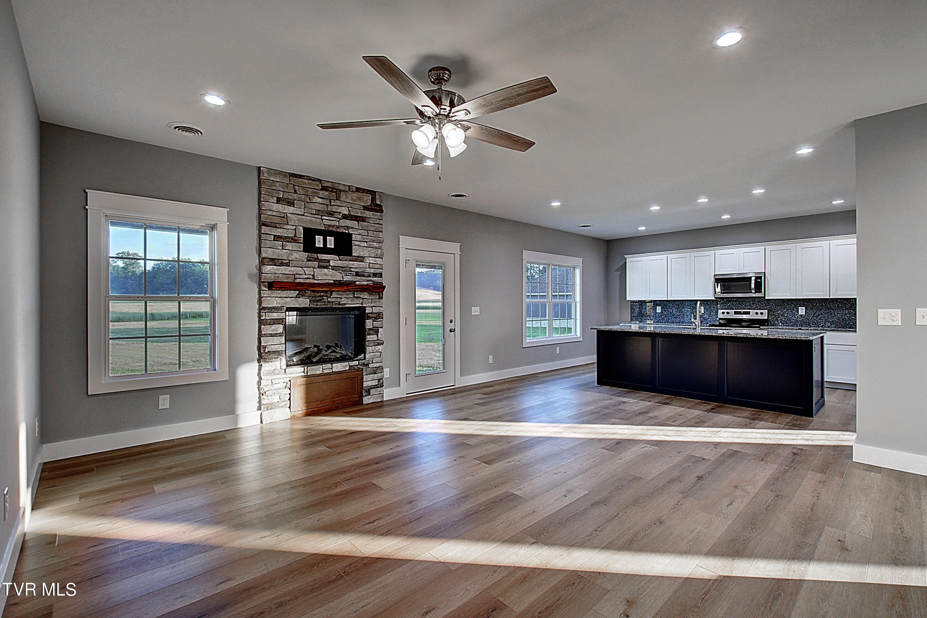 365 Greenwood Road Tusculum, TN 37616 - Photo 13 of 45 DSC_0151And8more