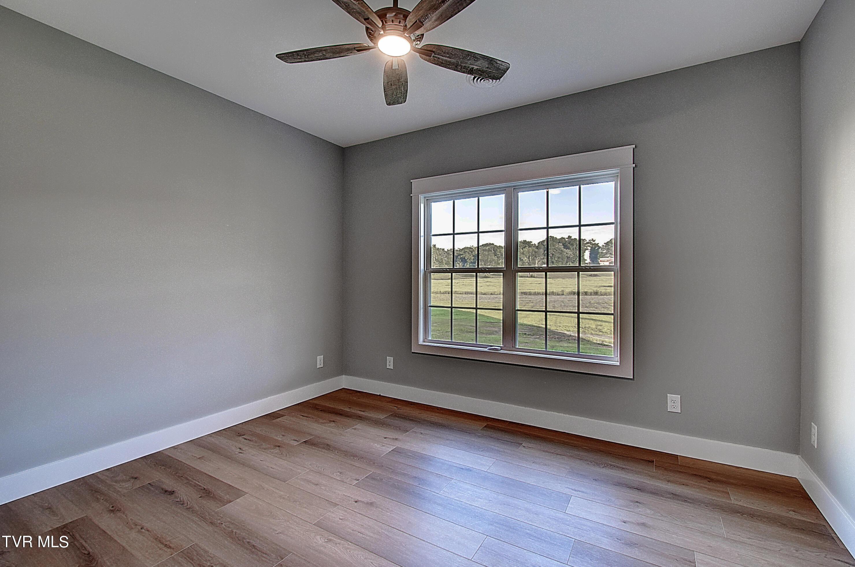 365 Greenwood Road Tusculum, TN 37616 - Photo 23 of 45 DSC_0331And8more