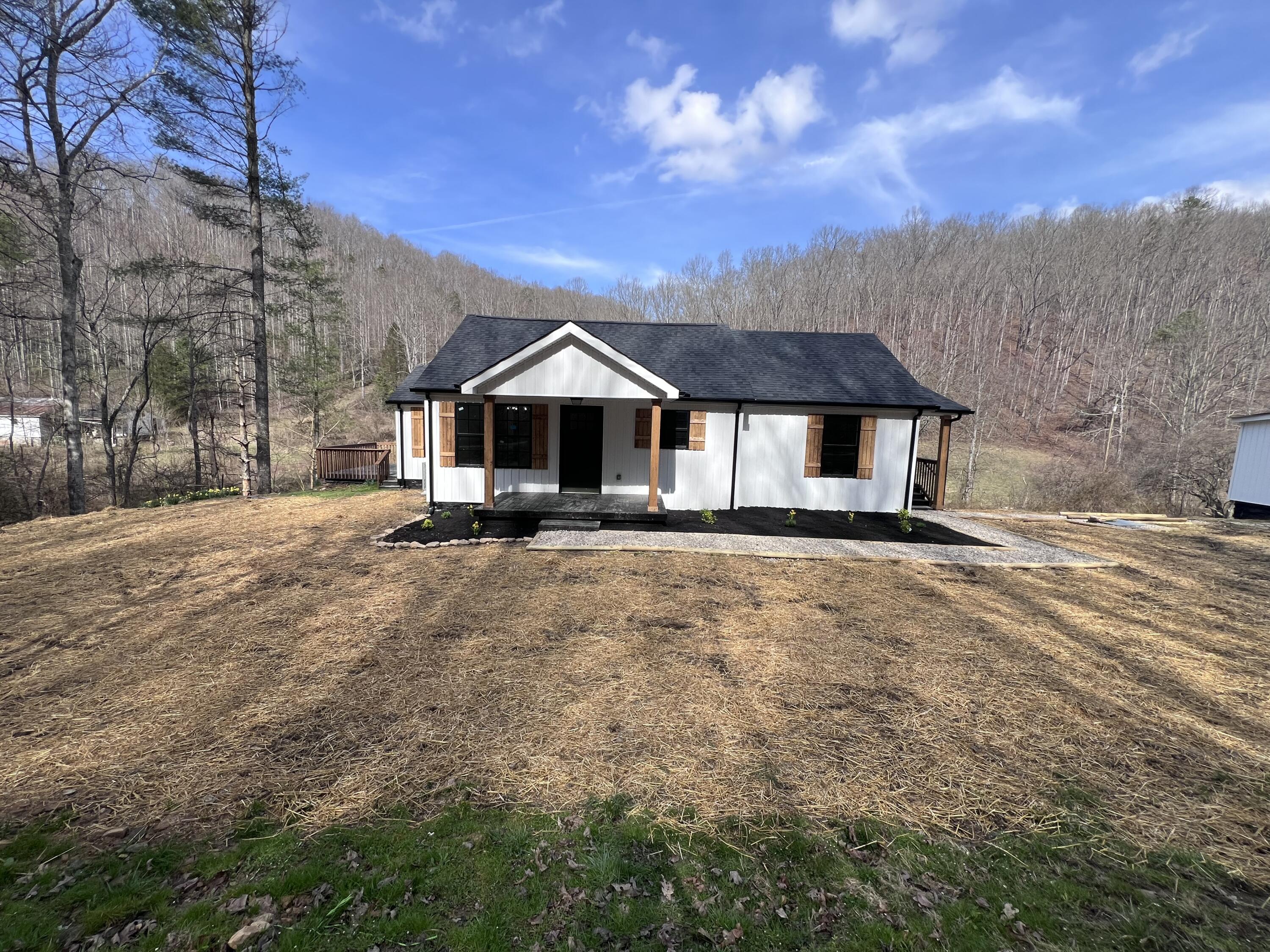 230 Elisha Branch Road McKee, KY 40447 - Photo 2 of 51 IMG_1442
