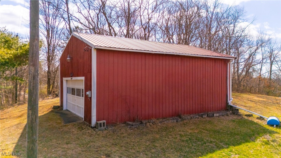 56260 Davis Road Bellaire, OH 43906 - Photo 7 of 44 View of outbuilding with an outdoor structure