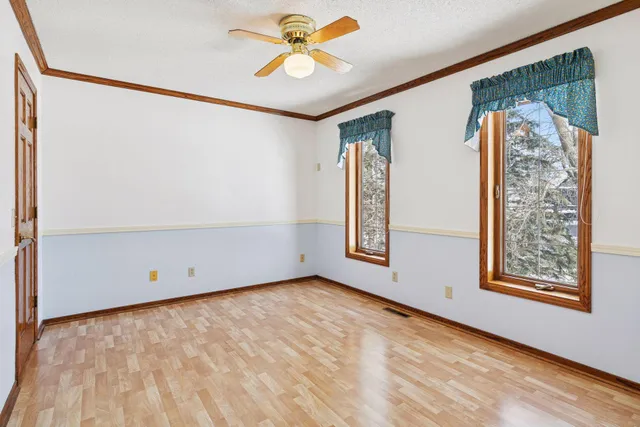 $540,000 | 12520 Pinehurst Drive, Burnsville, MN 55337