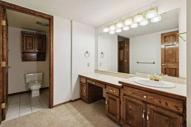 $540,000 | 12520 Pinehurst Drive, Burnsville, MN 55337