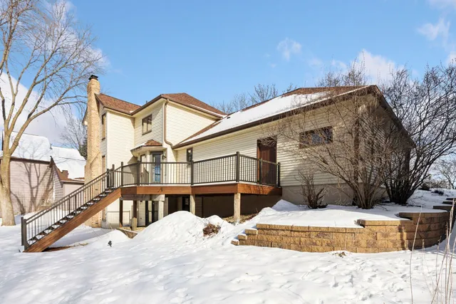 $540,000 | 12520 Pinehurst Drive, Burnsville, MN 55337