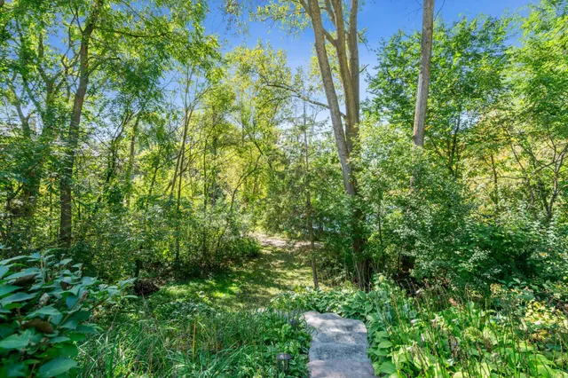 $540,000 | 12520 Pinehurst Drive, Burnsville, MN 55337