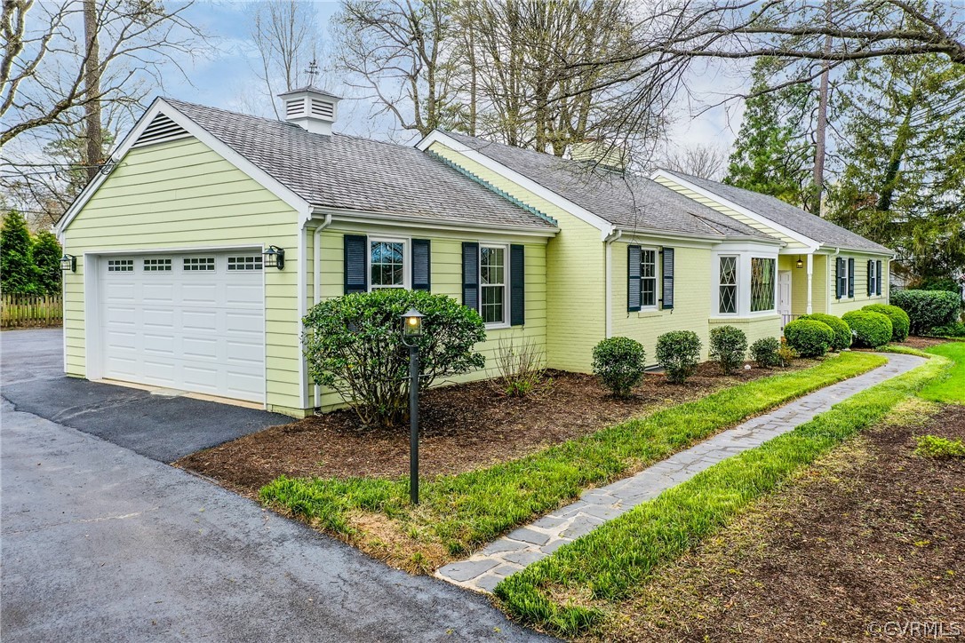 8913 Sierra Road Richmond, VA 23229 - Photo 8 of 45 Gallery Image 8