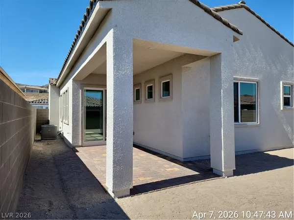 $2,587 | 96 Ibiza Lk Drive, Henderson, NV 89011