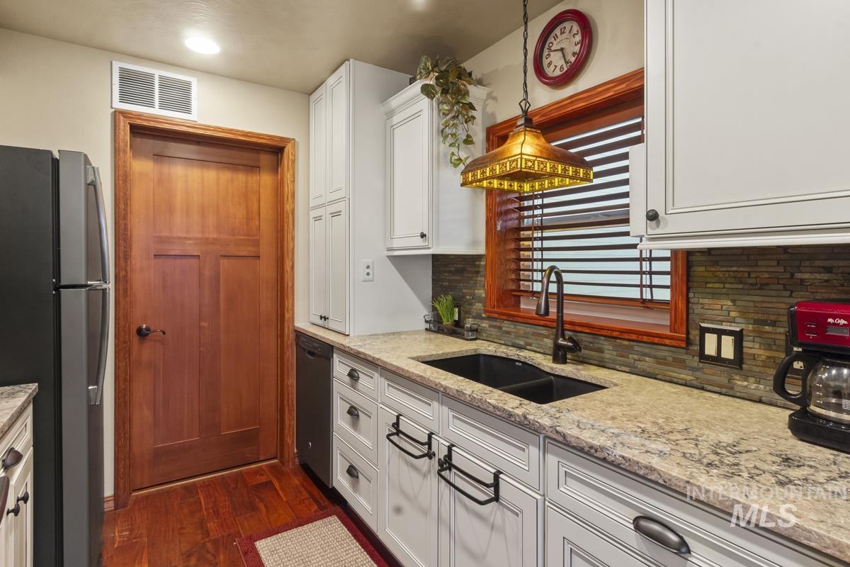 131 Par Drive Cascade, ID 83611 - Photo 36 of 47