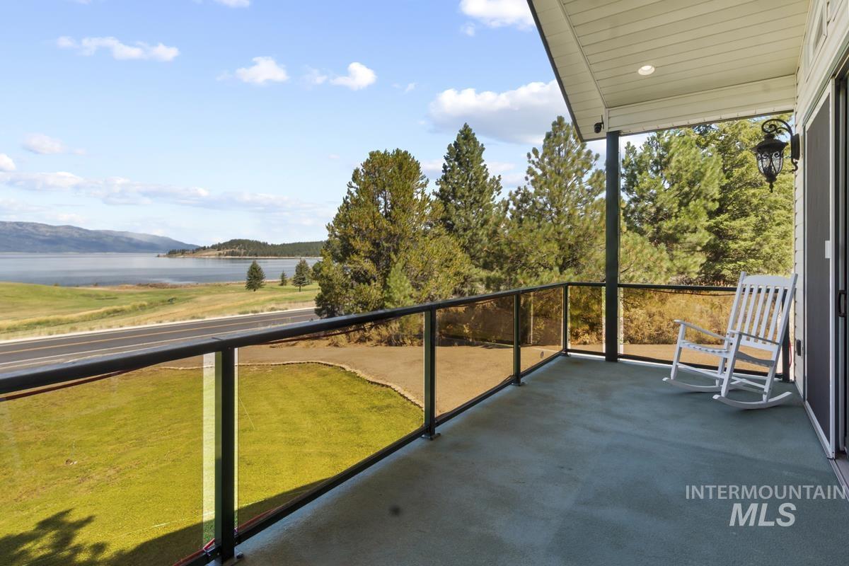 131 Par Drive Cascade, ID 83611 - Photo 5 of 47