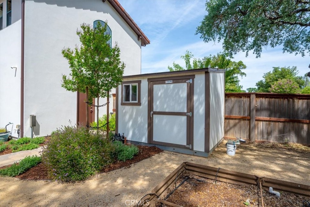 9320 Via Castillo Atascadero, CA 93422 - Photo 55 of 76