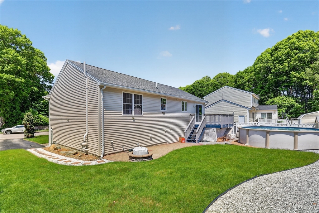3 Oakleaf Circle Worcester, MA 01603 - Photo 31 of 32
