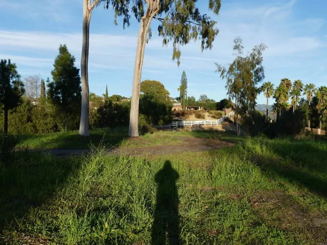 $575,000 | 725 Yucca Road, Fallbrook, CA 92028