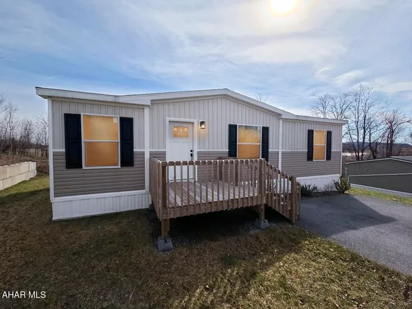 $125,000 | 306 Clayton Drive, Duncansville, PA 16635