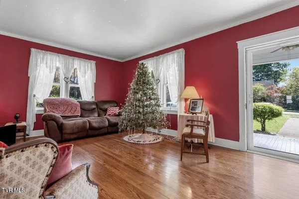 $380,000 | 625 East Main Street, Rogersville, TN 37857