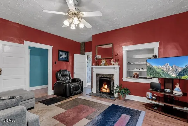 $380,000 | 625 East Main Street, Rogersville, TN 37857