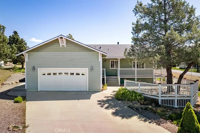 $425,000 | 16840 Antler Way, Weed, CA 96094