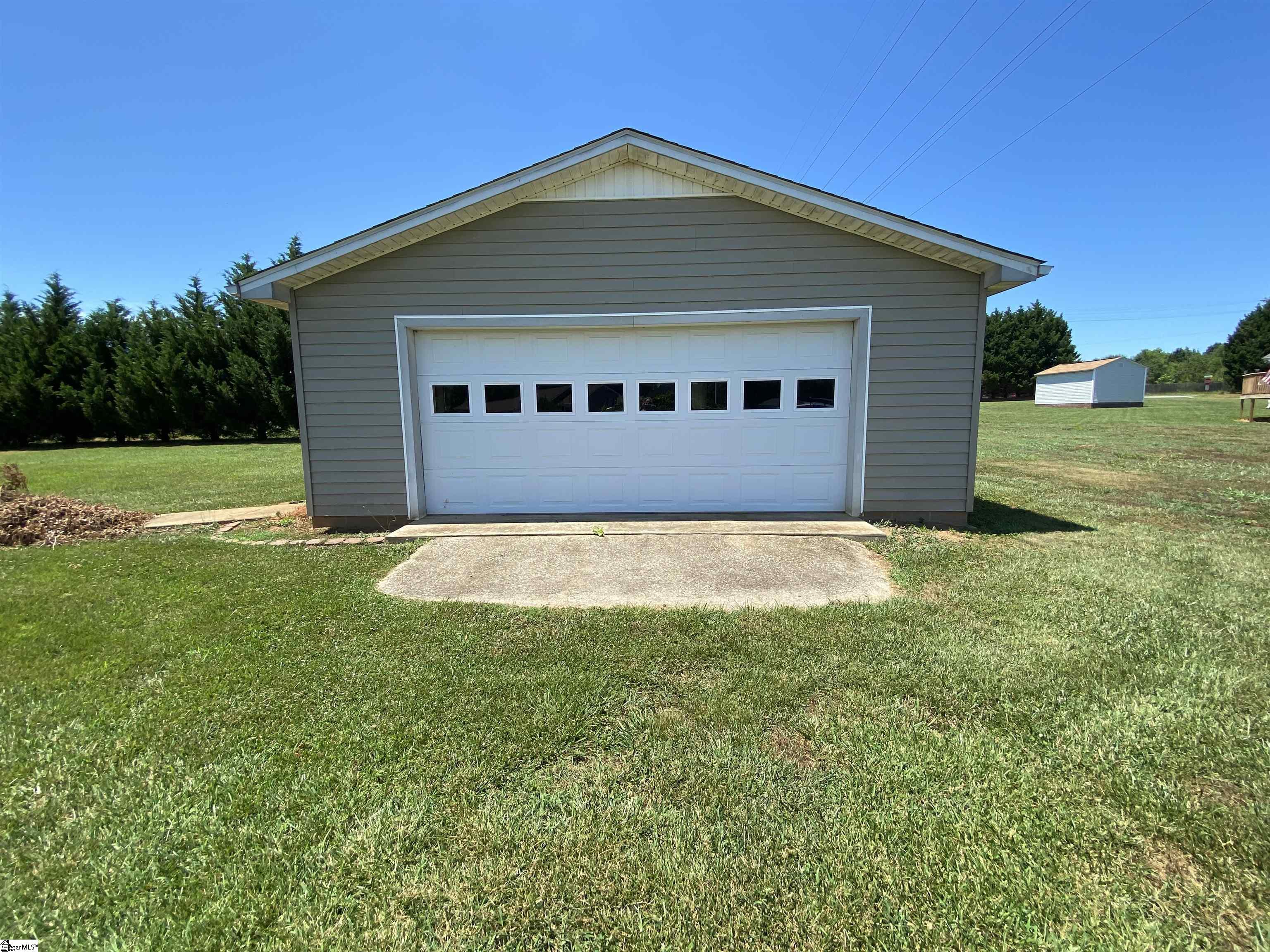 308 Corey Drive Inman, SC 29349 - Photo 8 of 28