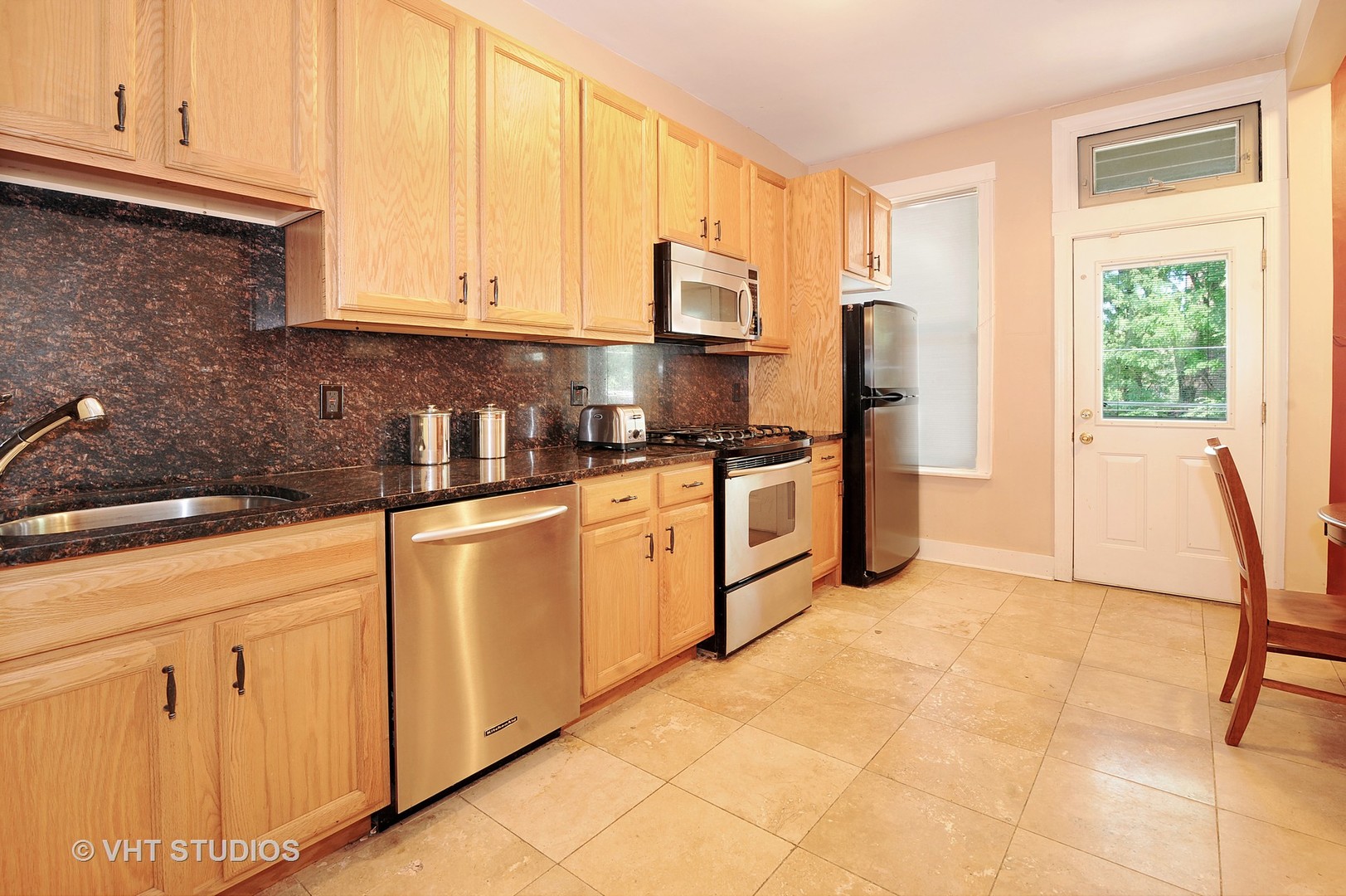 4521 North Dover Street, Unit 2S Chicago, IL 60640 - Photo 6 of 18