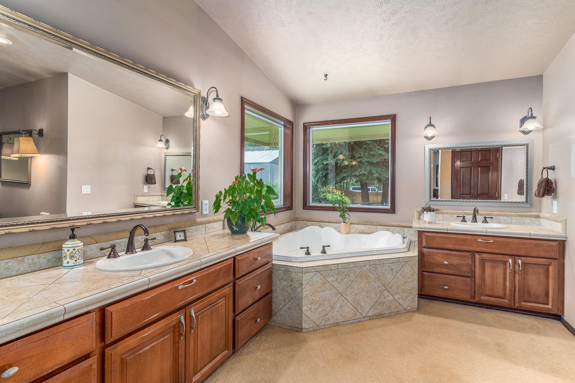 4420 Jim Hill Road Chattaroy, WA 99003 - Photo 13 of 37 Gallery Image 13