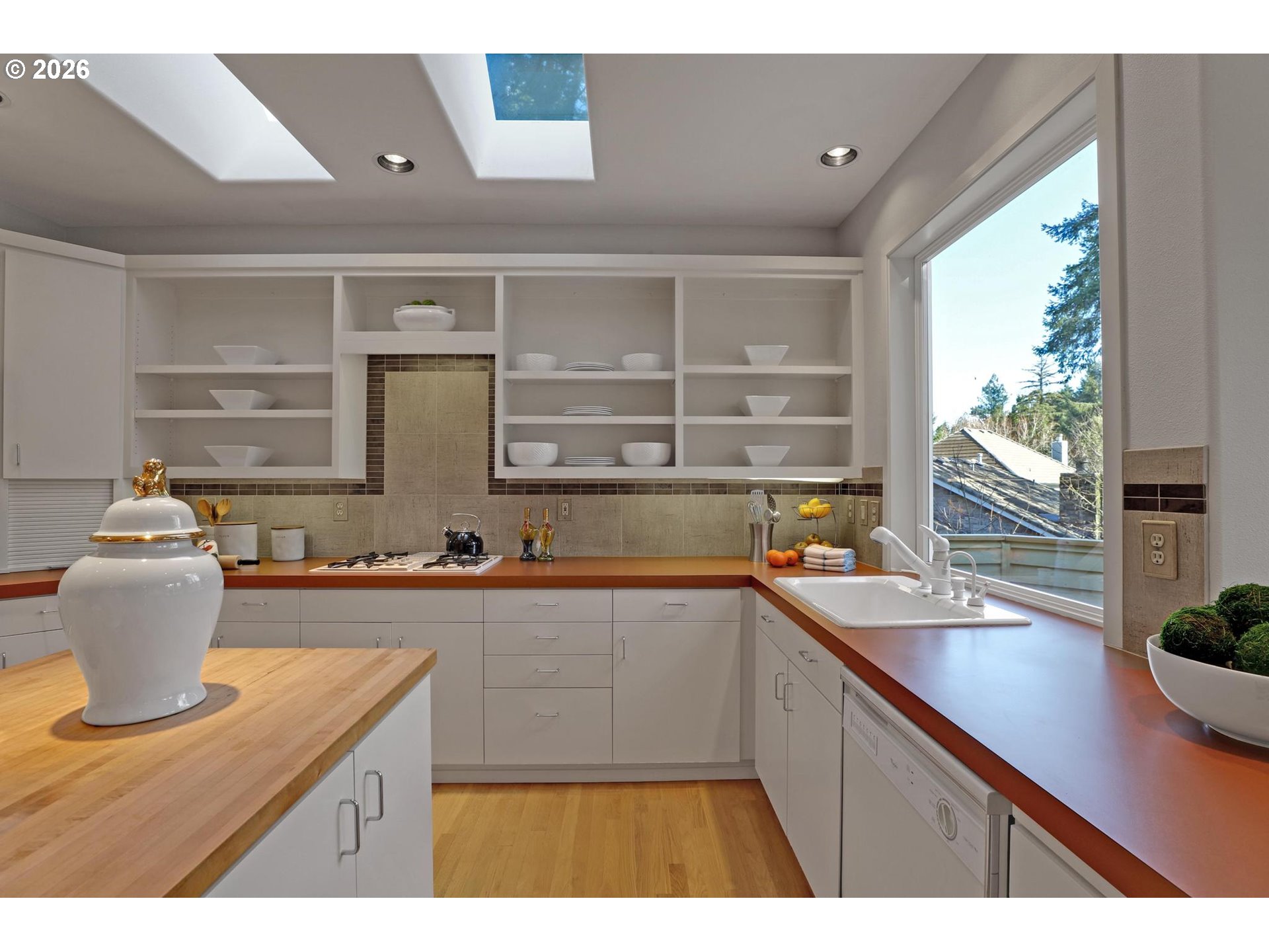 700 Southwest 67th Place Portland, OR 97225 - Photo 19 of 44 Gallery Image 19